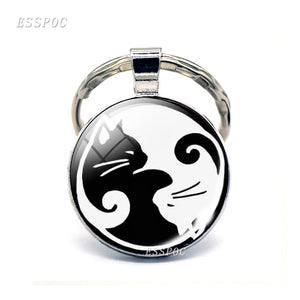 Vintage Two Yin Yang Cats Pendant  Key Chain Metal Key Ring Cabochon Keychain for Fashion Women Men